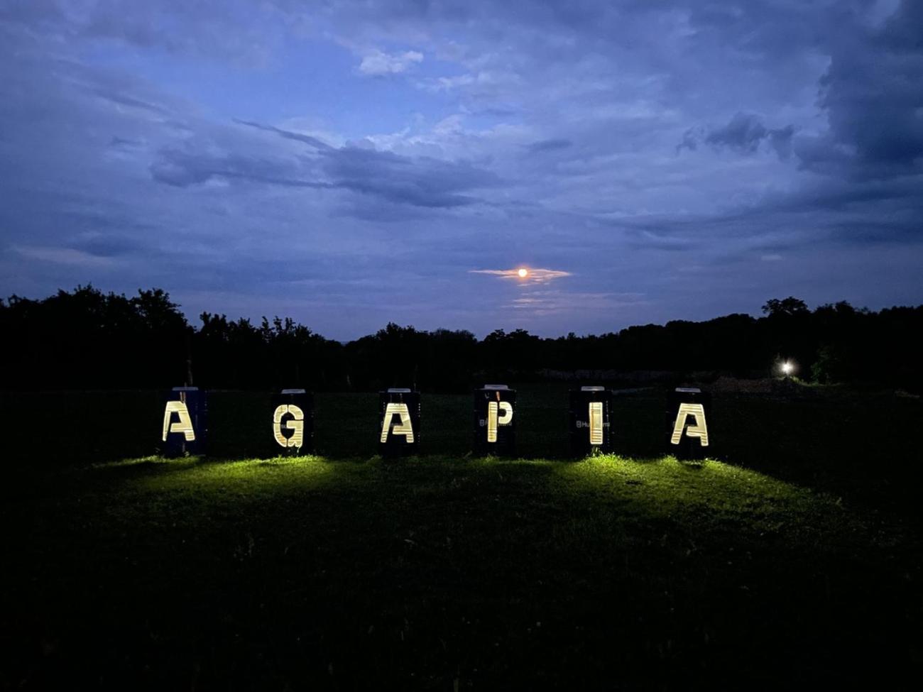 ホテル Glamping Agapia Agapescu エクステリア 写真